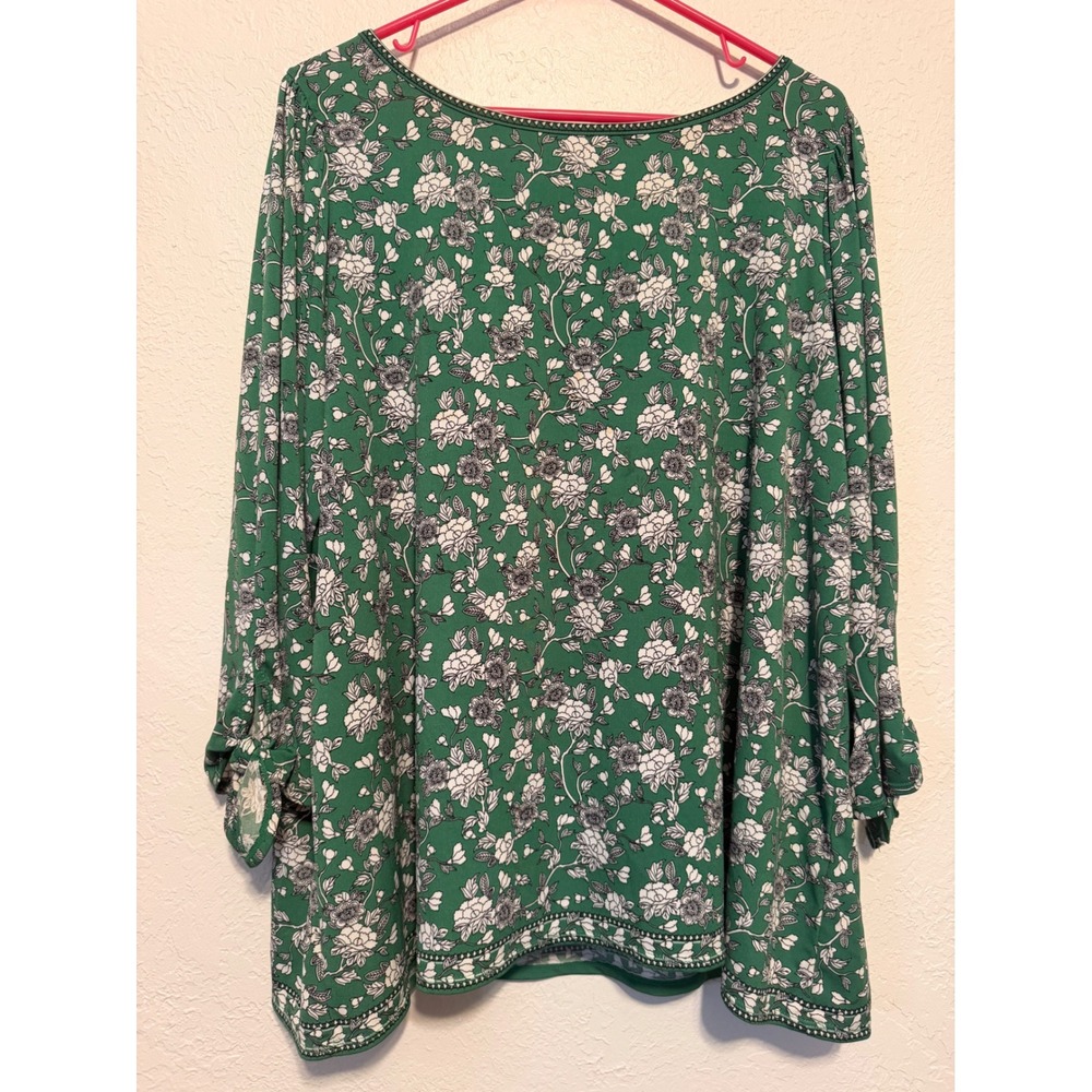 Max Studio Green Floral Tie Cuff Blouse 1X 3W01W76